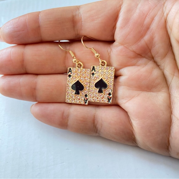 BNWT Ace of Spades Earrings - Funky Hip-Hop House Festival - Trendy and Uniqe - Picture 9 of 11